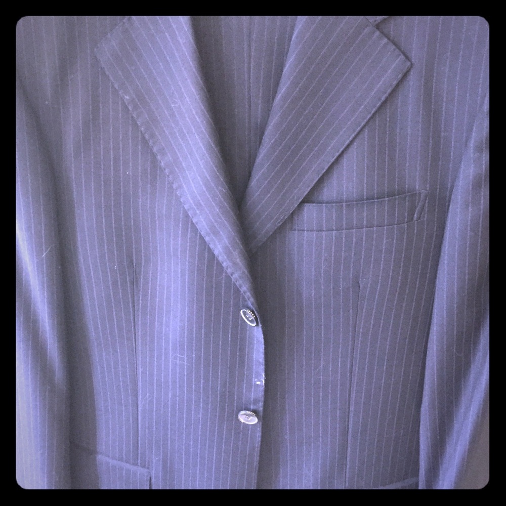 Gucci 3 button suit.